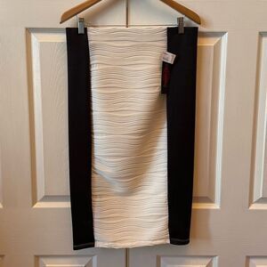 BLACK AND IVORY PENCIL SKIRT US SIZE 1X NWT
